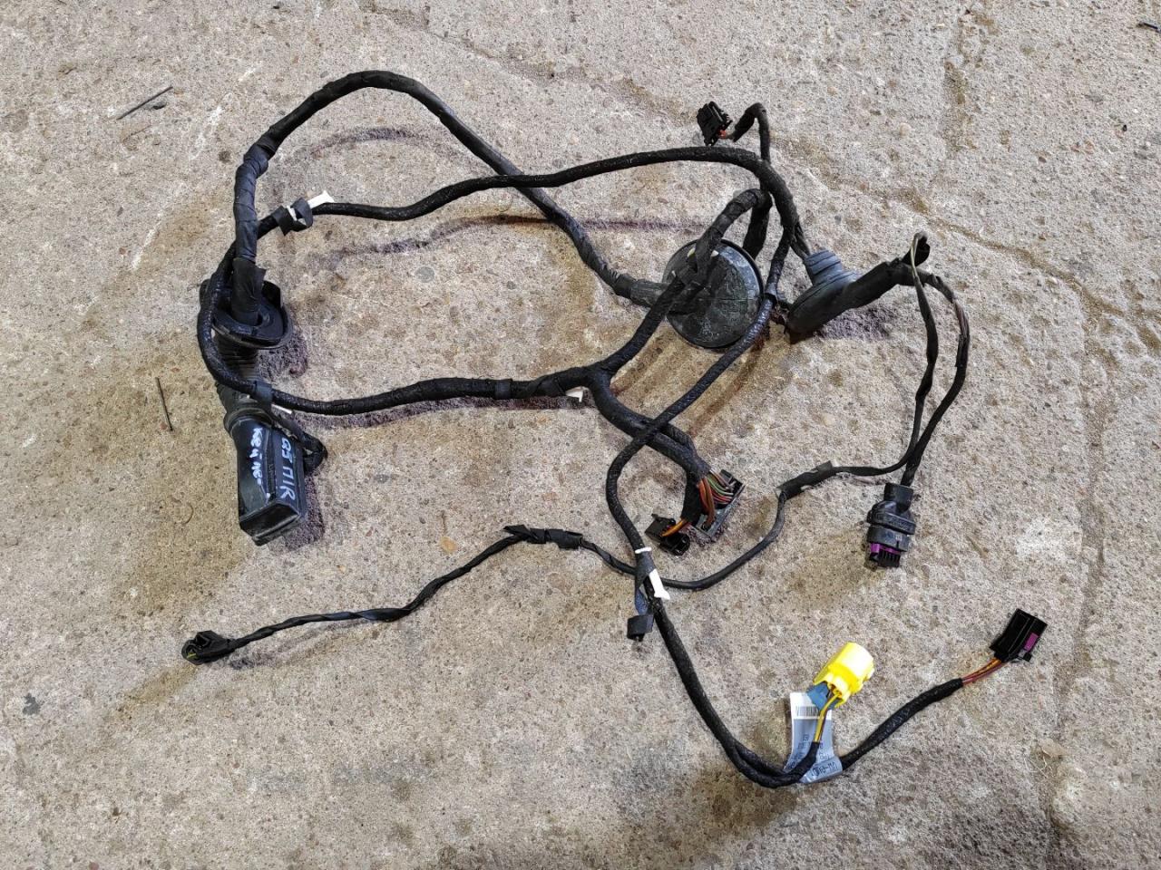 дверная проводка Audi Q5 8R 2012, 3.2 л., бензин, 8R0971030BK - фото №1