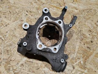 кулак задний левый Audi A8 D4/4H 2011, 4.2 л., TDi, дизель, 4H0505431D