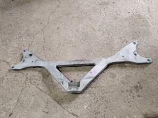 распорка стоек Audi A8 D4/4H 2011, 4.2 л., TDi, дизель, 4H0806151