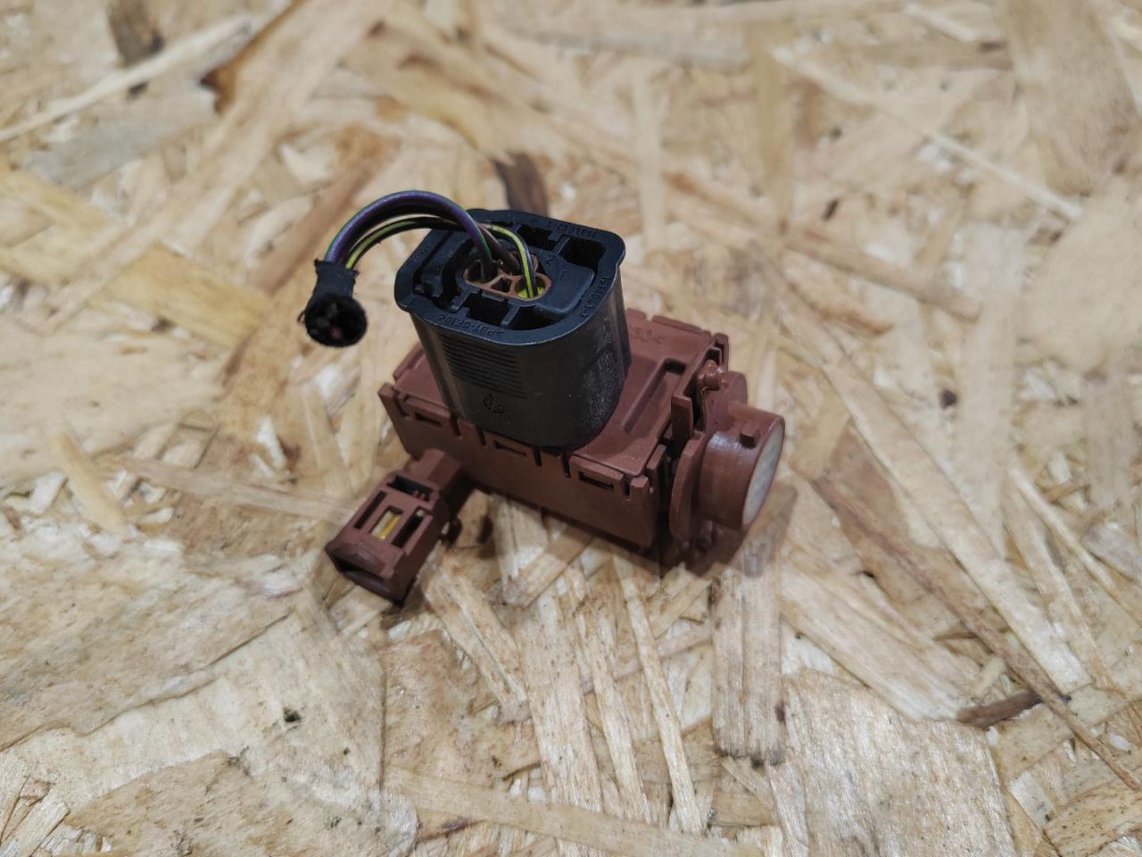 датчик загрязнения воздуха Audi A8 D4/4H 2011, 4.2 л., TDi, дизель, 4H0907658 - фото №1