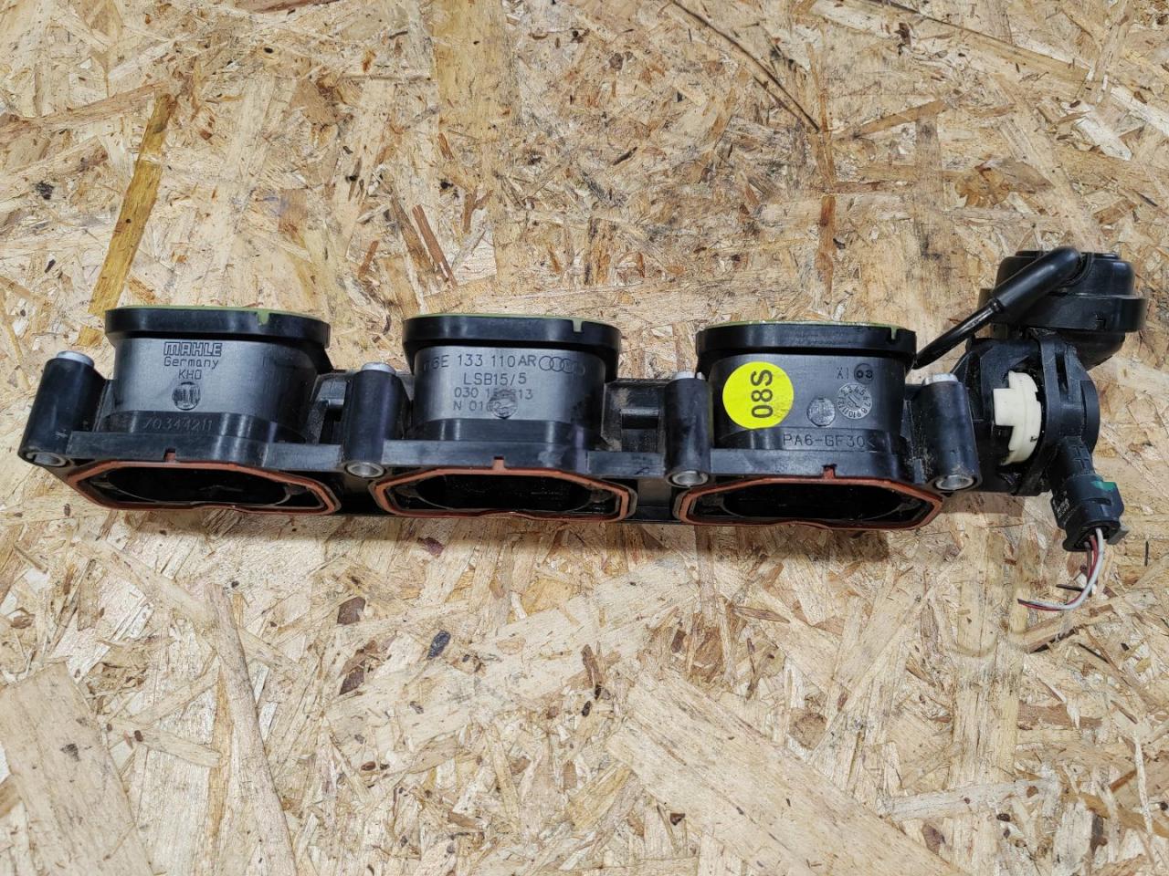 коллектор впускной Audi A6 4G/C7 2013, 3.0 л., TFSI, 06E133110AR - фото №1