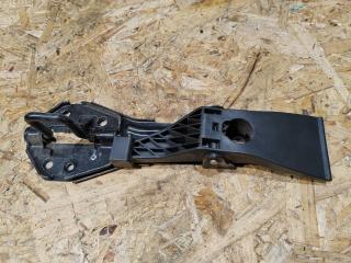 захватный крюк капота Audi A6 4G/C7 2013, 3.0 л., TFSI, 4G0823480