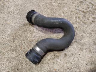 патрубок радиатора Audi Q5 8R 2012, 3.2 л., бензин, 8R0121101C