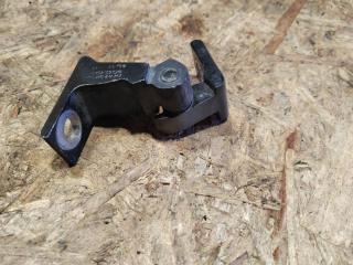 петля двери Audi Q5 8R 2012, 3.2 л., бензин, 8K0831402B