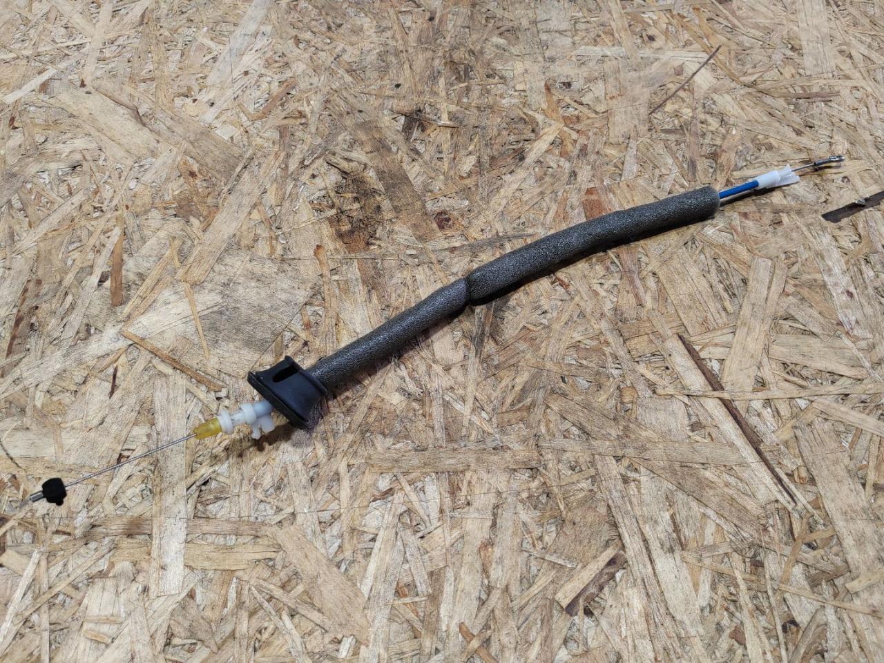 Трос двери задней Audi A8 D4/4H 2011, 4.2 л., TDi, дизель, 4H0839085 - фото №1