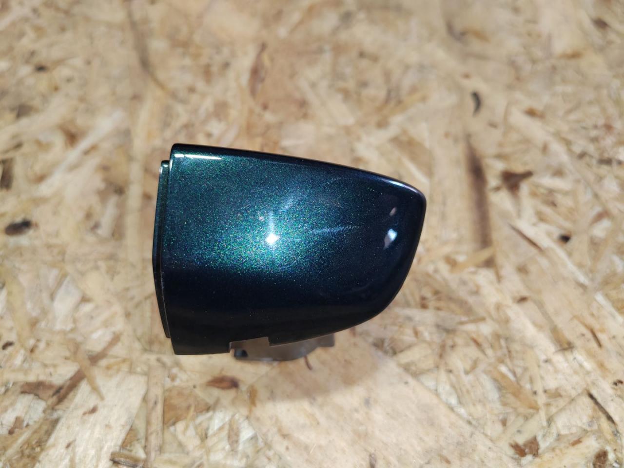 колпачок (заглушка) ручки двери задней левой Volkswagen Tiguan 2 поколение 2018, 2.0 л., TFSI, 5NN837879 - фото №1