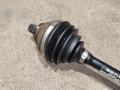 полуось передняя левая (приводной вал, ШРУС) Volkswagen Tiguan 2 поколение 2016, 1.4 л., бензин, 3Q0407271AE - фото №6