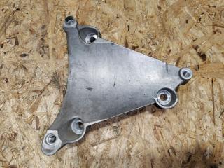 кронштейн компрессора кондиционера Audi Q7 4L [рестайлинг] 2013, 3.0 л., бензин, 06E260835C