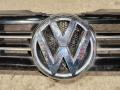 решетка радиатора Volkswagen Jetta 6 поколение 2011, 1.4 л., бензин, 5C6853651A - фото №2