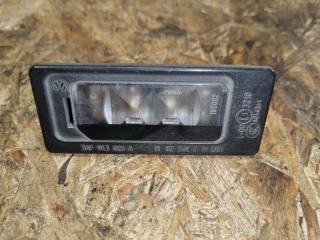 подсветка номера Volkswagen Passat B7 2011, 2.0 л., дизель, 3AF943021A