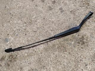 щеткодержатель (поводок стеклоочистителя, дворник) Audi A3 8V 2015, 1.8 л., бензин, седан, 8V1955407B