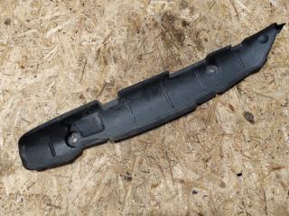 пыльник переднего крыла Audi A3 8V 2015, 1.8 л., бензин, седан, 8V5821112