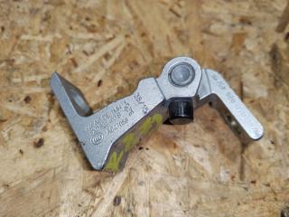 петля двери Audi A3 8V 2015, 1.8 л., бензин, седан, 8V0831401