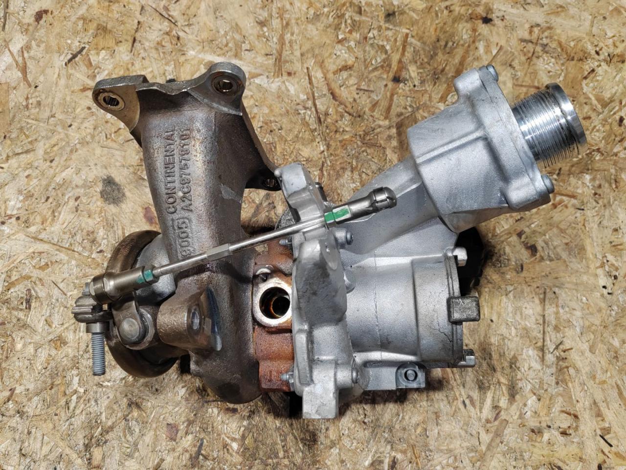 турбина Volkswagen Tiguan 2 поколение 2019, 2.0 л., бензин, 06K145061B - фото №1