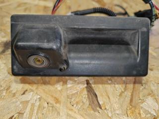 камера заднего вида Volkswagen Tiguan 2 поколение 2019, 2.0 л., бензин, 5NA827566C