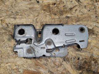 замок капота Volkswagen Touareg 2 поколение 2012, 3.0 л., дизель, 7P6823509