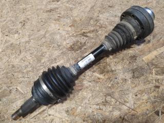 полуось передняя левая (приводной вал, ШРУС) Volkswagen Touareg 2 поколение 2012, 3.0 л., дизель, 7P0407271B