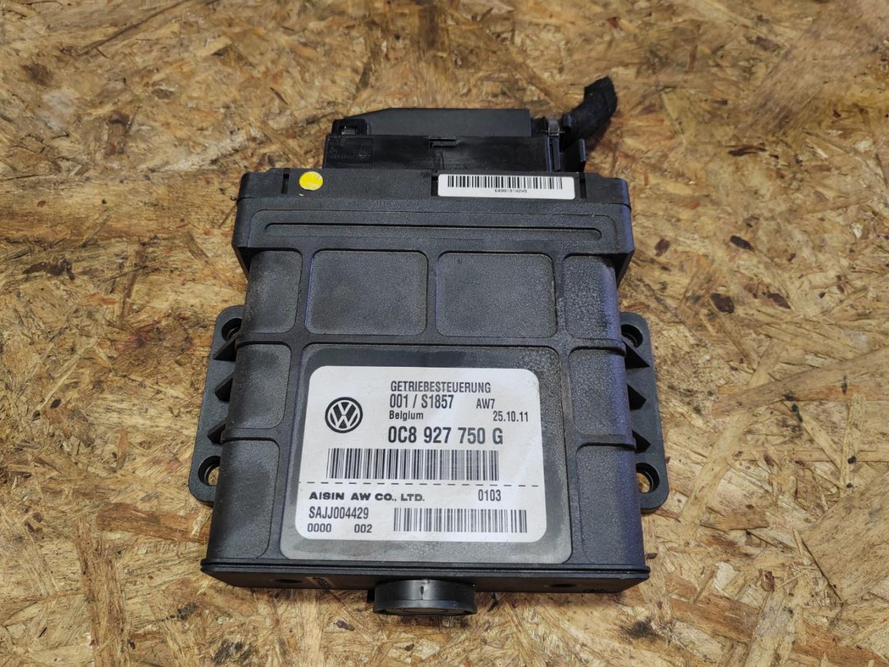 блок управления АКПП Volkswagen Touareg 2 поколение 2012, 3.0 л., дизель, 0C8927750G - фото №1