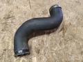 патрубок интеркулера Volkswagen Amarok 1 поколение 2H 2014, 2.0 л., дизель, 2H0145708B, 2H0145708D - фото №3