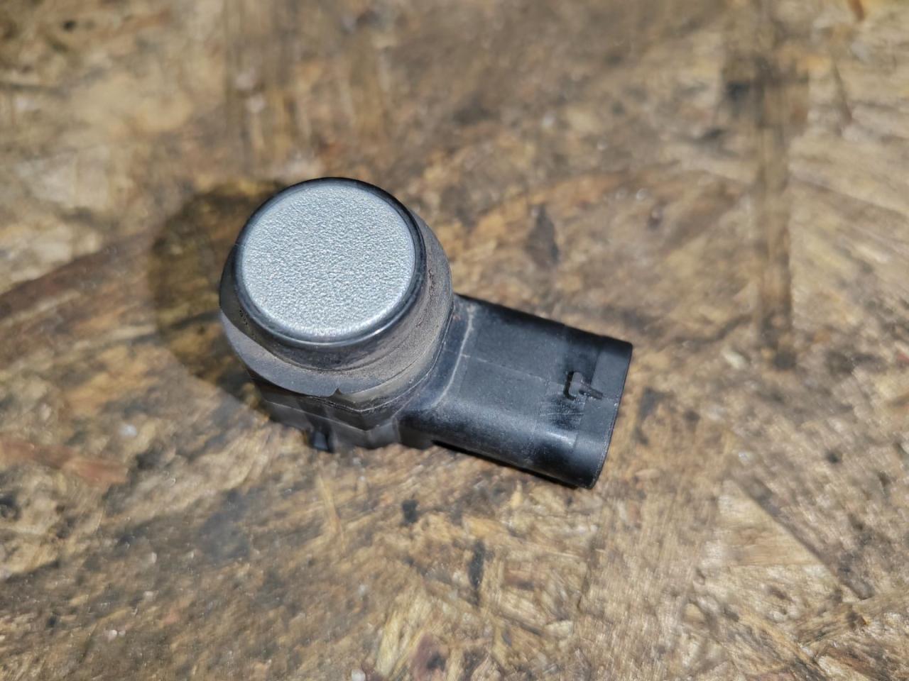 датчик парктроника Volkswagen Amarok 1 поколение 2H 2014, 2.0 л., дизель, 1S0919275 - фото №1