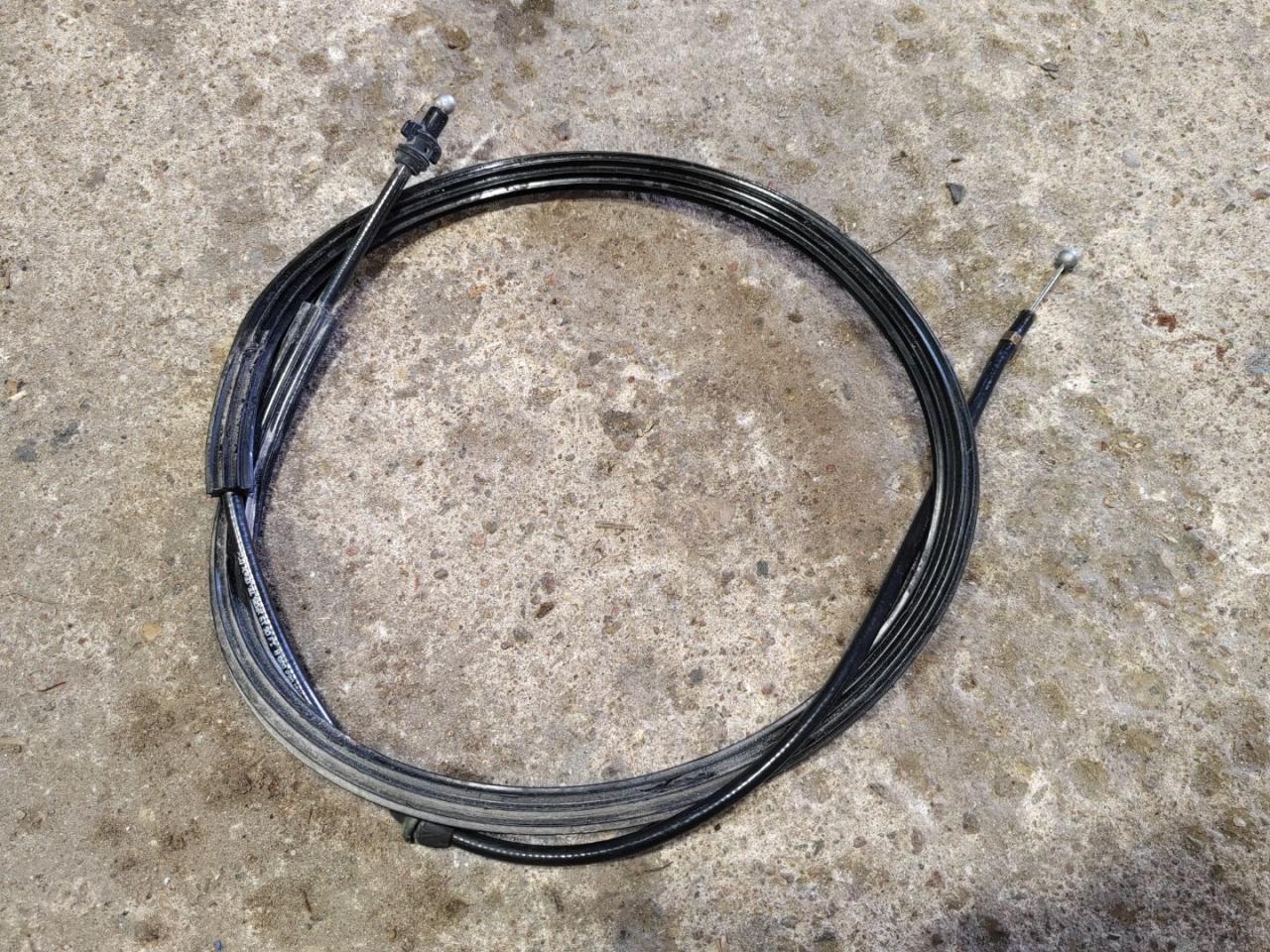 трос капота Volkswagen Tiguan 2 поколение 2019, 2.0 л., бензин, 5NA823535A - фото №1