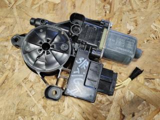 моторчик стеклоподъемника задний правый Volkswagen Tiguan 2 поколение 2016, 1.4 л., бензин, 5Q0959812A