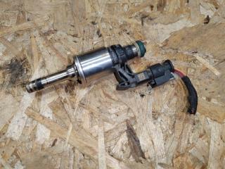 форсунка Skoda Octavia 3 поколение (A7) 2016, 1.4 л., бензин, 04E906036Q