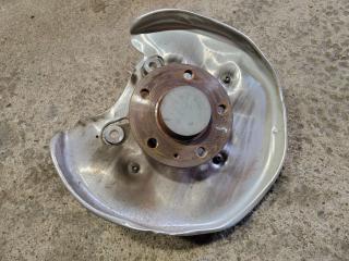 кулак задний левый Audi A4 B9 2016, 1.4 л., бензин, 8W0505431S