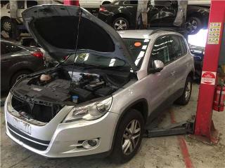 Volkswagen Tiguan 1 поколение