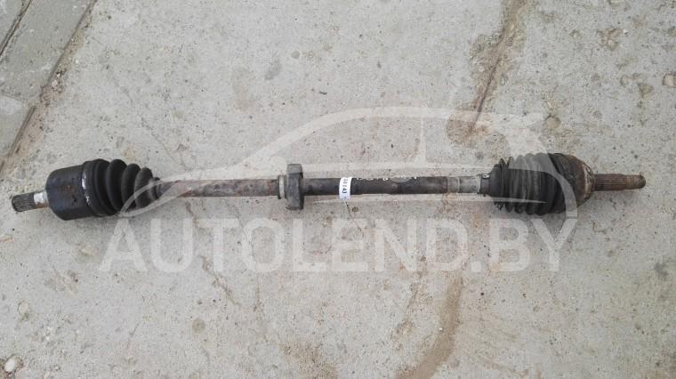 полуось передняя левая (приводной вал, ШРУС) Mitsubishi Lancer 4 поколение 1991, 1.5 л., бензин, МКПП, седан
