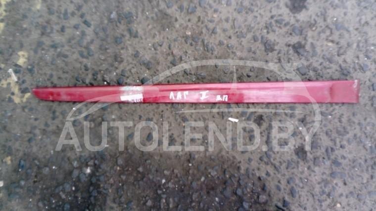 молдинг двери задней правой Renault Laguna 2 поколение 2003, 1.9 л., дизель, МКПП, хетчбэк 5 дв. - фото №1