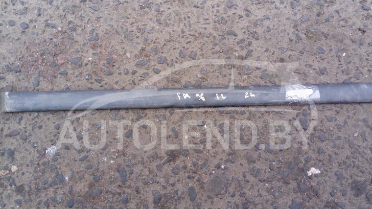 молдинг двери задней правой Renault Laguna 1 поколение 1996, 1.8 л., бензин, МКПП, хетчбэк 5 дв.