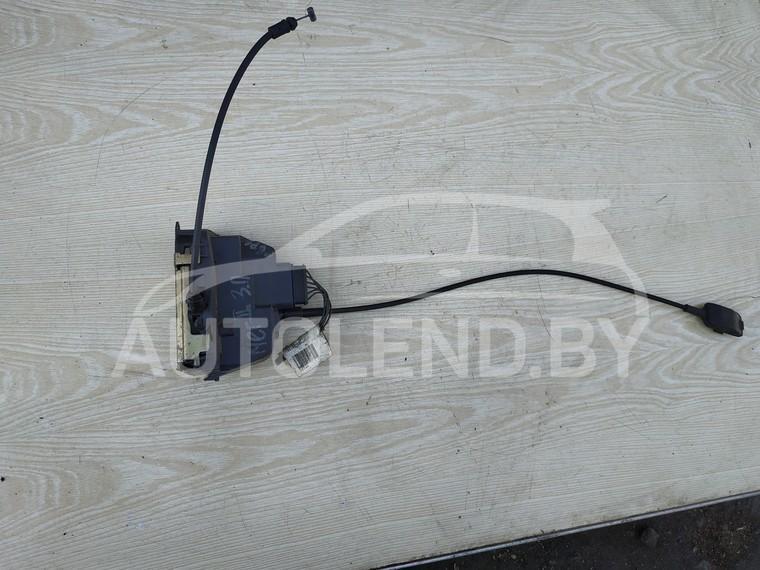 замок двери задней правой Renault Megane 2 поколение 2004, 1.6 л., бензин, МКПП, хетчбэк 5 дв. - фото №1