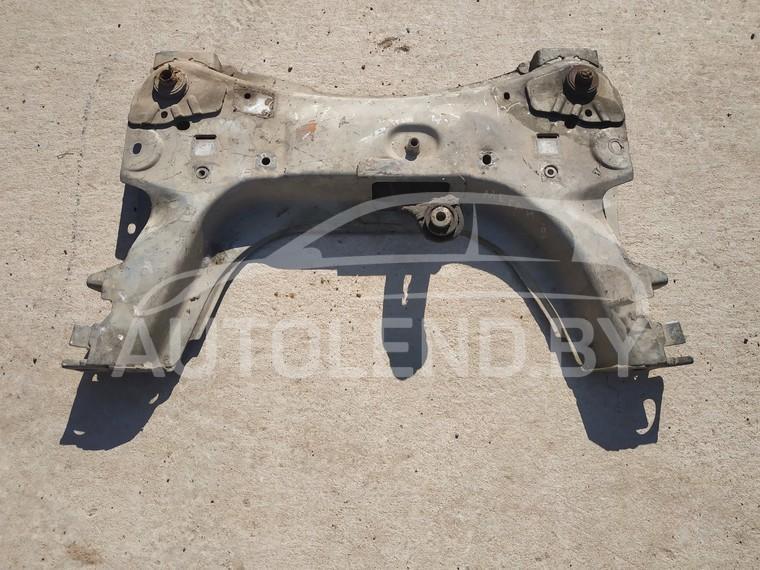 балка подвески передняя (подрамник) Renault Megane 2 поколение 2004, 1.9 л., дизель, МКПП, хетчбэк 5 дв. - фото №1