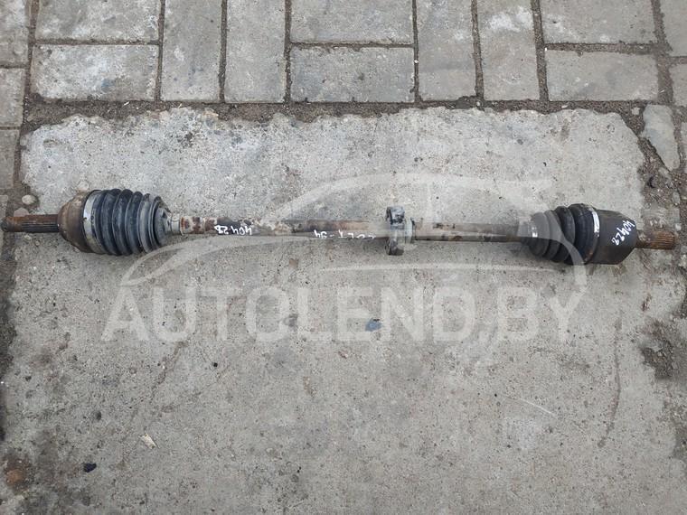полуось передняя левая (приводной вал, ШРУС) Mitsubishi Colt 4 поколение 1995, 1.3 л., бензин, МКПП, хетчбэк 5 дв. - фото №1