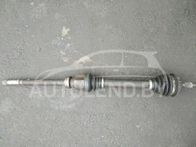 полуось передняя правая (приводной вал, ШРУС) Peugeot 206 1 поколение 2001, 1.1 л., бензин, МКПП, хетчбэк 5 дв. - фото №1