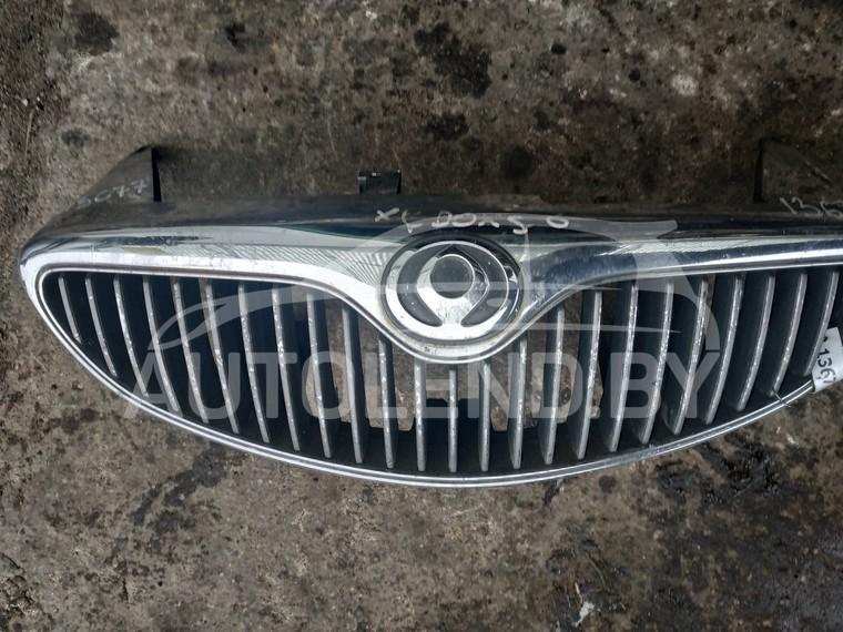 решетка радиатора Mazda Xedos 6 1 поколение 1998, 2.5 л., бензин, АКПП, хетчбэк 5 дв. - фото №1