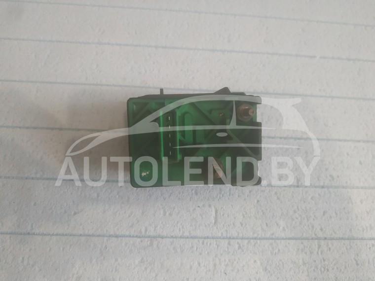 реле накала свечей Peugeot Partner 1 поколение (M49) 2001, 2.0 л., дизель, МКПП, минивэн, 9619039780 - фото №1