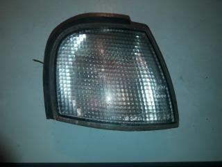 поворотник правый Nissan Primera P10 1992, 2.0 л., дизель, МКПП, хетчбэк 5 дв.
