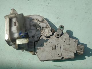 замок двери передней правой Nissan Primera P11 1999, 2.0 л., бензин, МКПП, седан