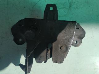 замок капота Mitsubishi Carisma 1 поколение 1999, 1.6 л., бензин, МКПП, хетчбэк 5 дв.