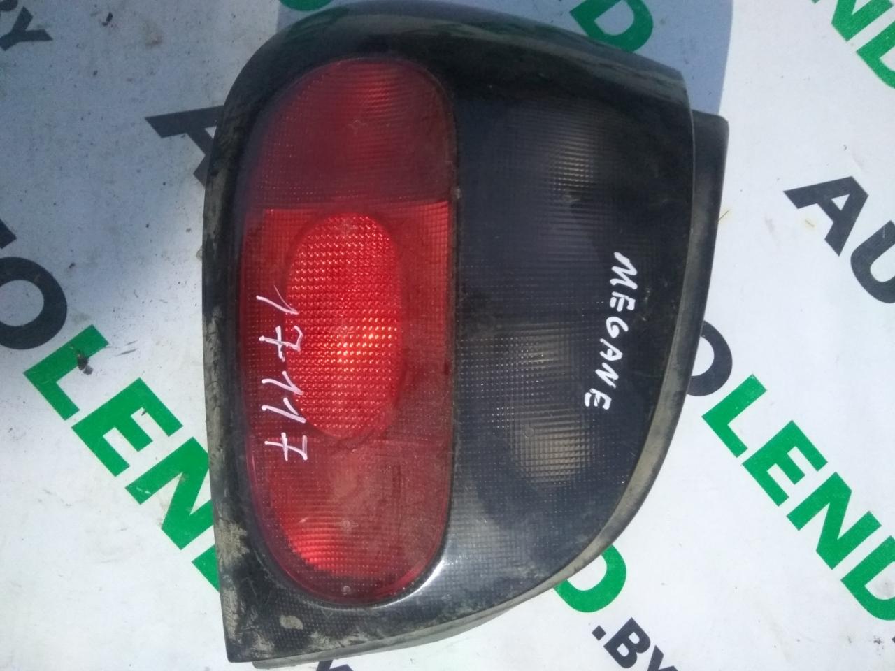 фонарь задний левый Renault Megane 1 поколение 1997, 1.6 л., бензин, МКПП, хетчбэк 5 дв. - фото №1