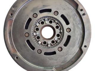 маховик Toyota Corolla Verso 1 поколение E121 2003, 2.0 л., дизель, МКПП, хетчбэк 5 дв.