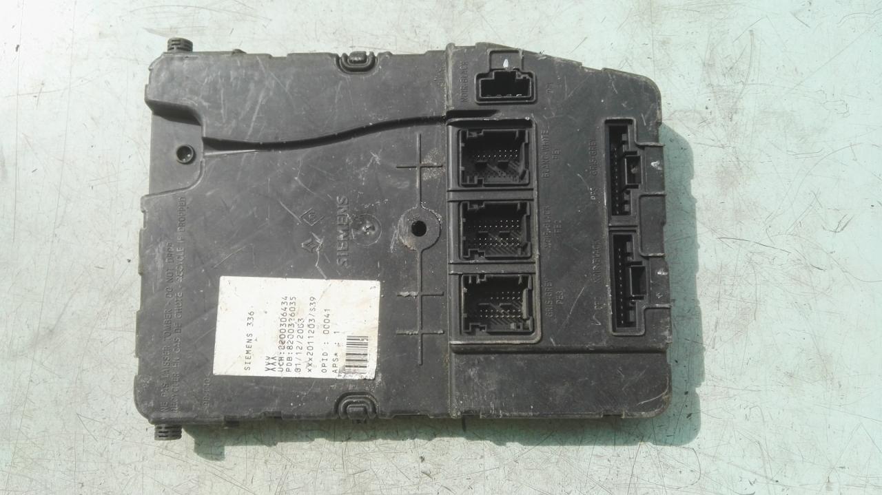 блок управления двигателем Renault Scenic 2 поколение 2004, 1.9 л., дизель, МКПП, минивэн, 8200306434 - фото №1