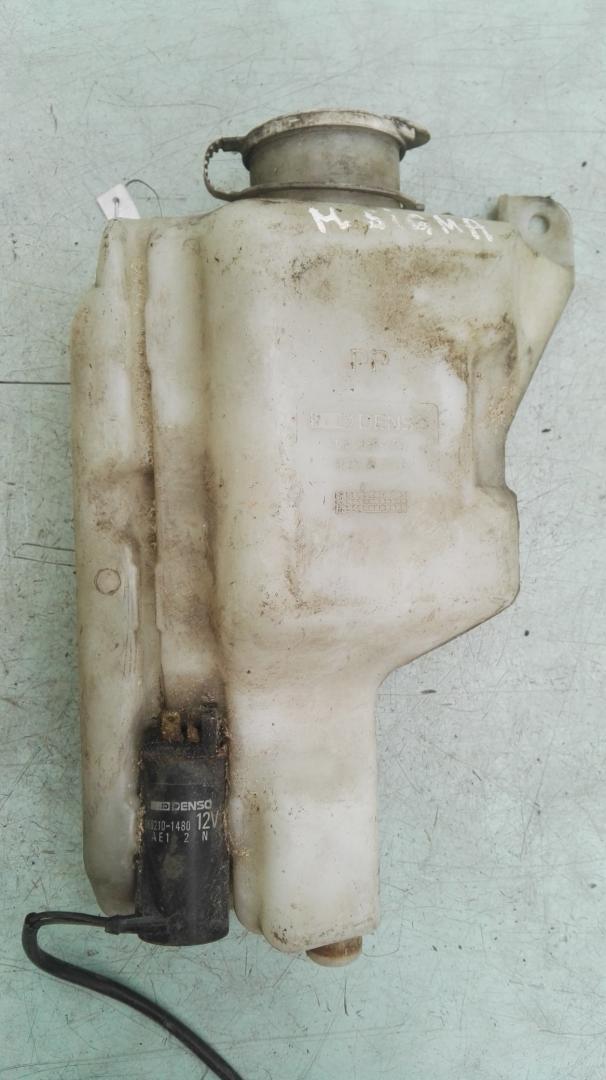 бачок омывателя Mitsubishi Sigma 1997, 3.0 л., бензин, МКПП, седан, 060351570 - фото №1