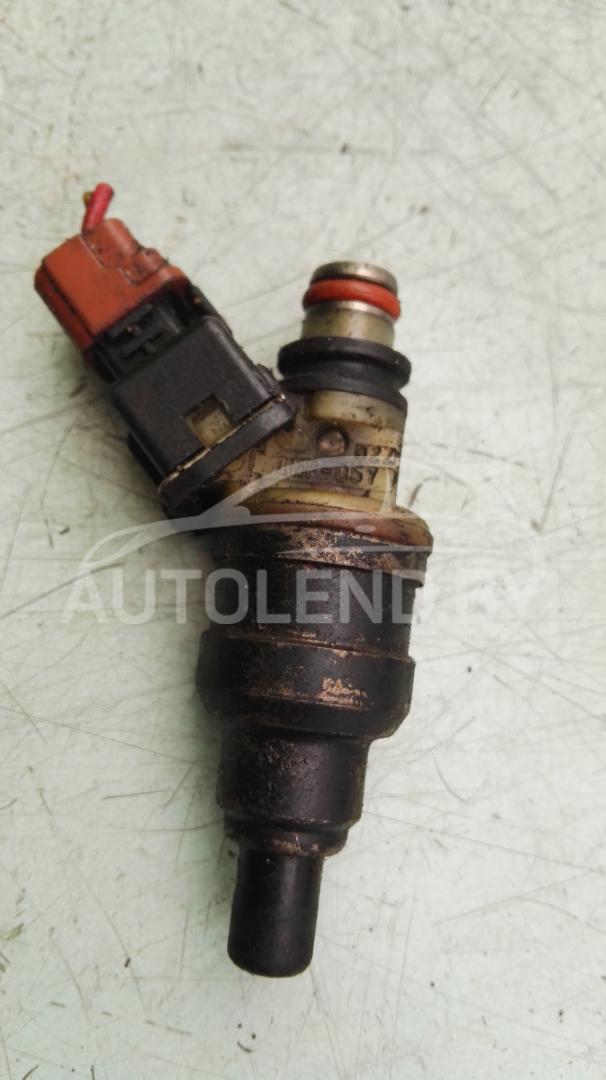 форсунка Mitsubishi Galant 6 поколение 1992, 2.0 л., бензин, МКПП, седан, INP-057 - фото №1