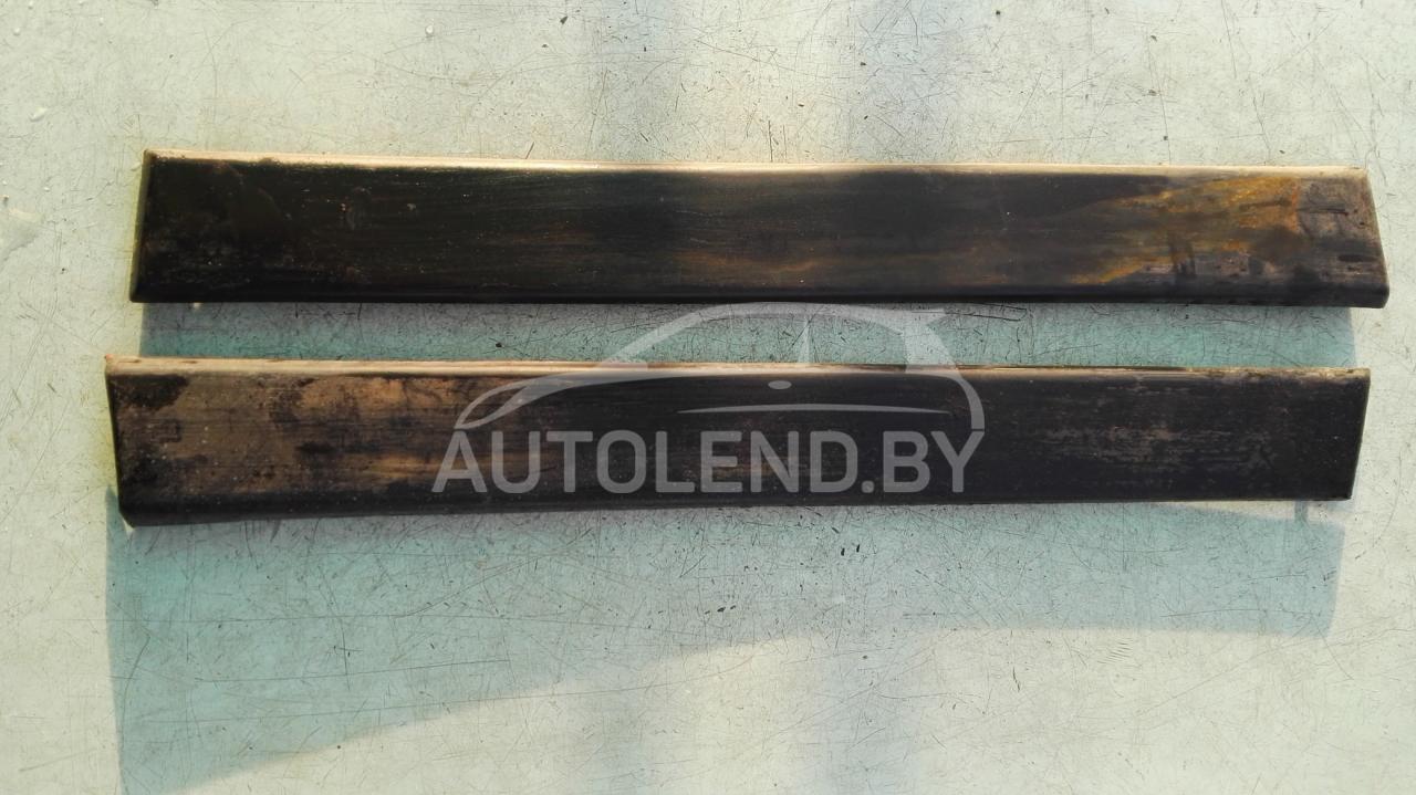 молдинг двери задней правой Hyundai Lantra J1 1992, 1.5 л., бензин, МКПП, седан