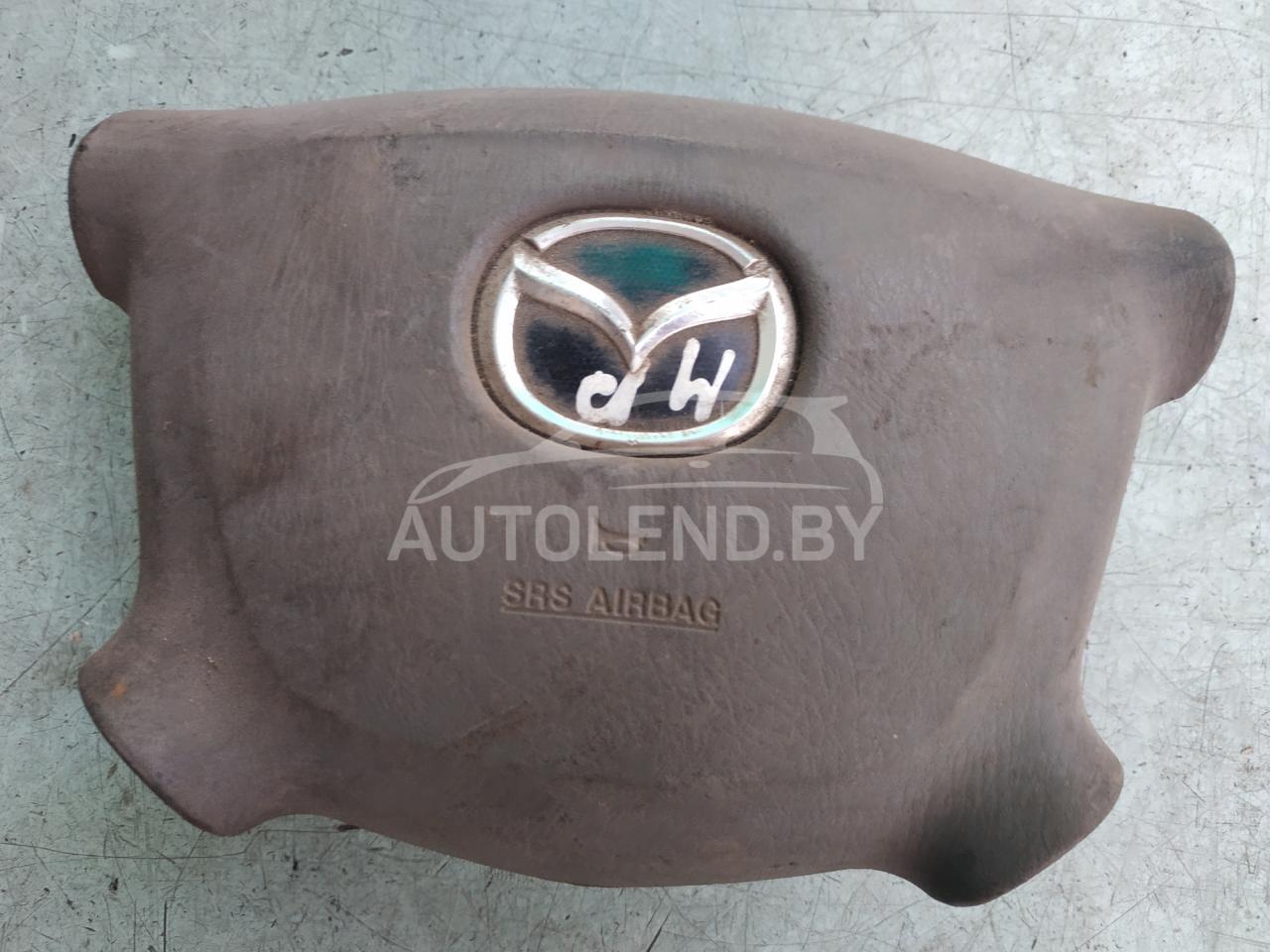 подушка безопасности коленная Mazda Premacy 1 поколение 2000, 2.0 л., дизель, МКПП, минивэн - фото №1