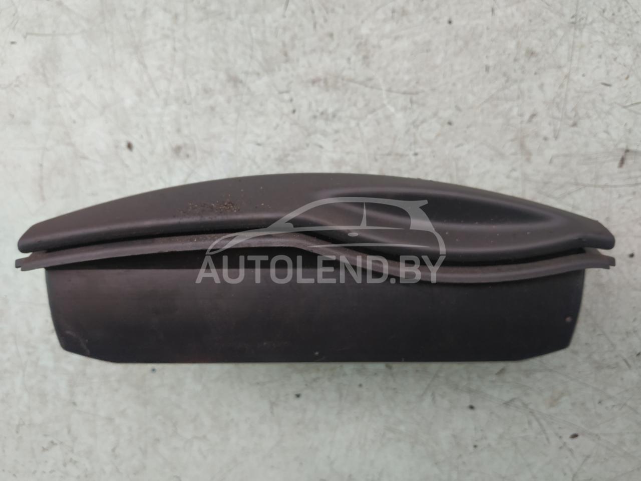 пепельница Renault Laguna 2 поколение 2003, 1.9 л., дизель, МКПП, хетчбэк 5 дв., 8200285468 - фото №1