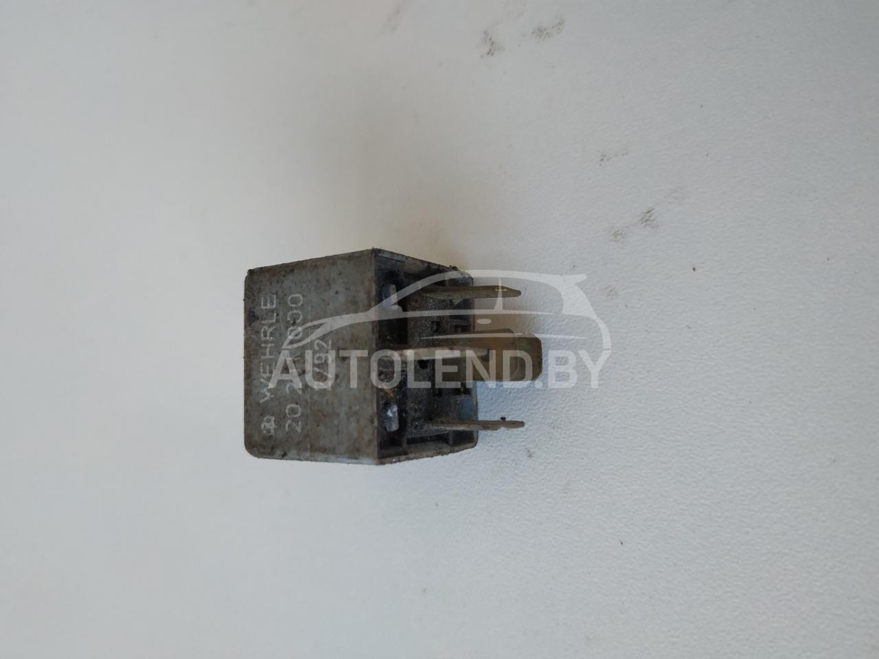 реле (прочие) Volvo 460 1 поколение 1996, 1.8 л., бензин, МКПП, хетчбэк 5 дв., 20211000 - фото №1